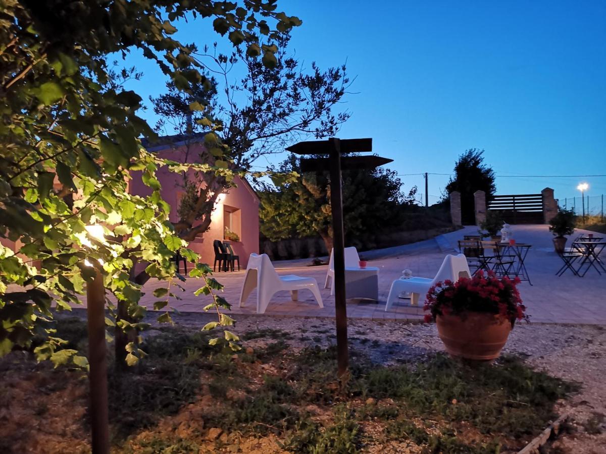 B&B Ceresa - Country House Лорето Екстериор снимка